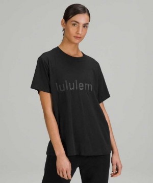 Lululemon All Yours Tee Graphic Kadın Üstler Siyah | TMIVGN-973