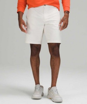 Lululemon Commission Classic-Fit 9" Warpstreme Erkek Şort Beyaz | VRKHJT-021