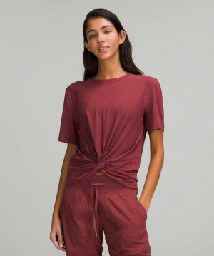 Lululemon Crescent T-Shirt Online Only Kadın Üstler Mulled Wine | QKMNBE-910