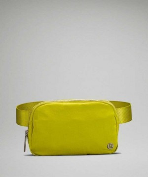 Lululemon Everywhere Belt Çantası Sarı | KCGNEO-523