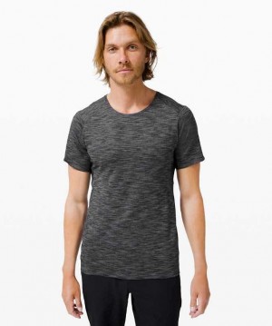 Lululemon In Sequence SS Erkek Üstler Siyah | BNPVFM-502