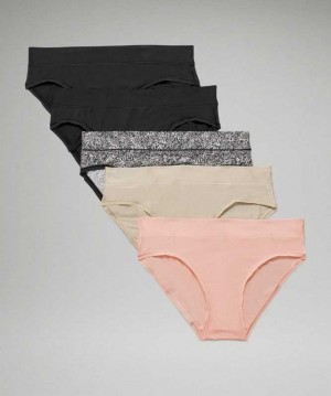 Lululemon UnderEase Mid-Rise Bikini 5 Pack Kadın İç Giyim Siyah Siyah Pembe | TULMBR-207