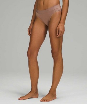 Lululemon UnderEase Mid-Rise Bikini Kadın İç Giyim Soft Sand | VPKZJN-067