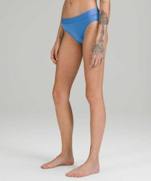 Lululemon UnderEase Mid-Rise Cheeky Bikini Kadın İç Giyim Mavi | KSGEWM-374